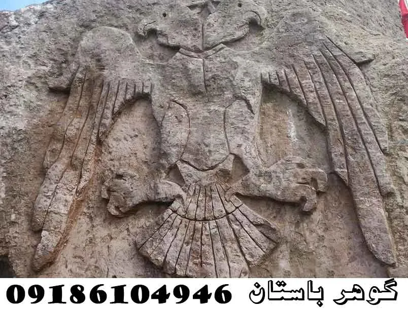 نماد عقاب در دفینه